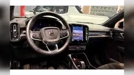 Volvo XC40 Recharge - Miniatura 10