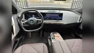 BMW Ix - Miniatura 2
