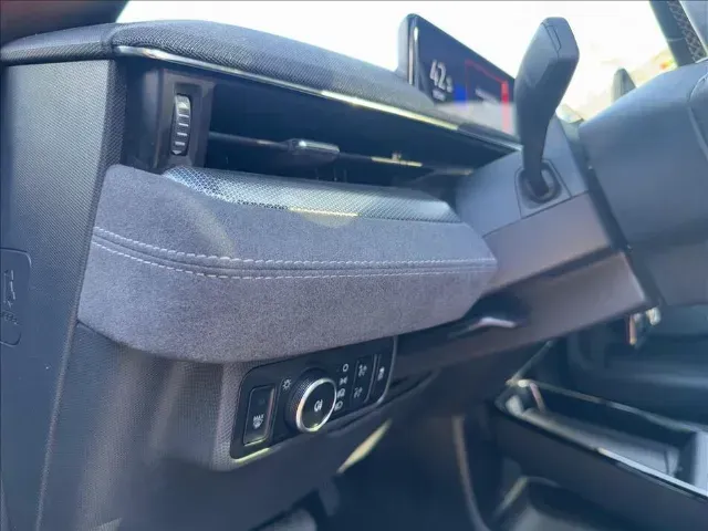 Ford Mustang Mach-e - Imagem 16