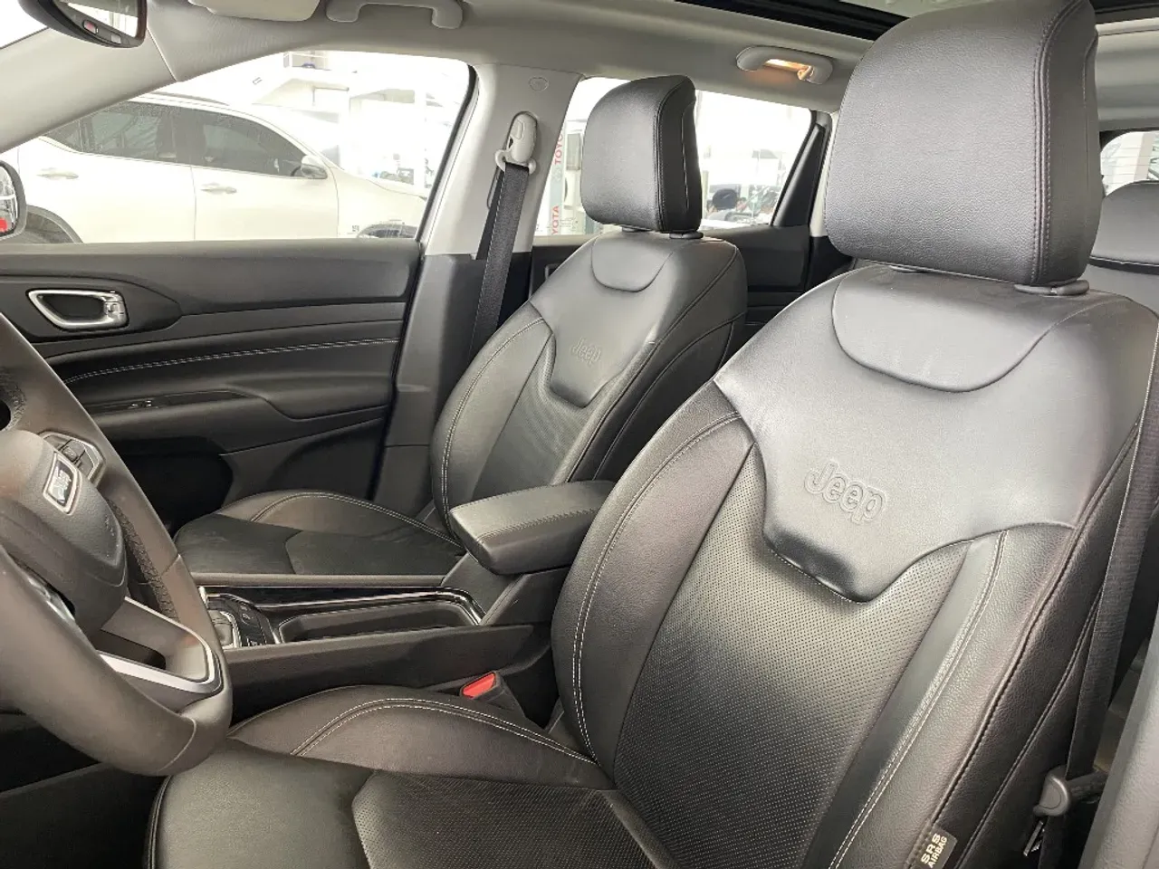 Jeep Compass 4xe Plugin Hybrid - Imagem 10