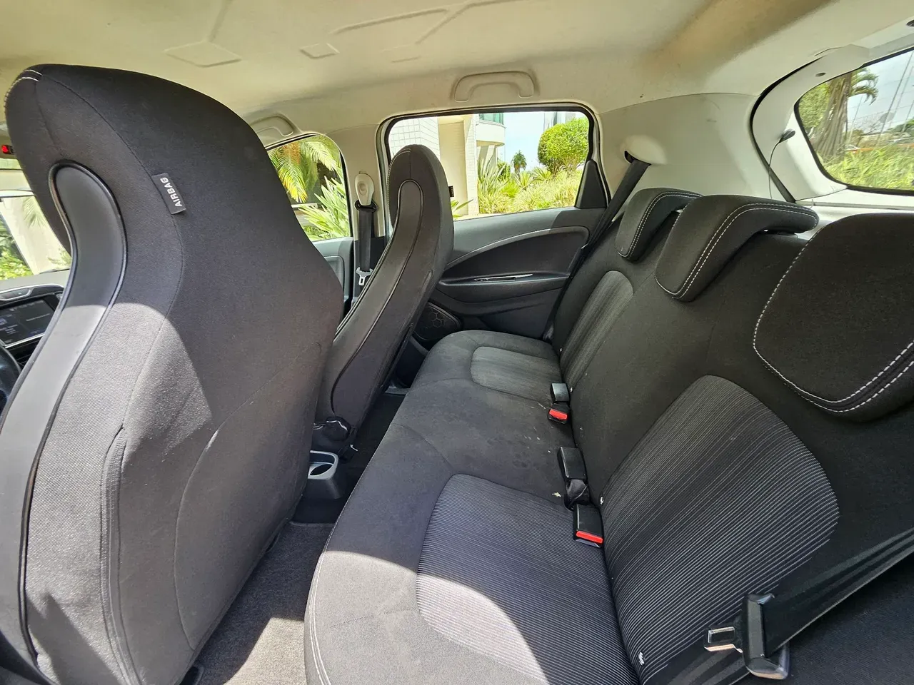 Renault Zoe Z.e. - Imagem 10