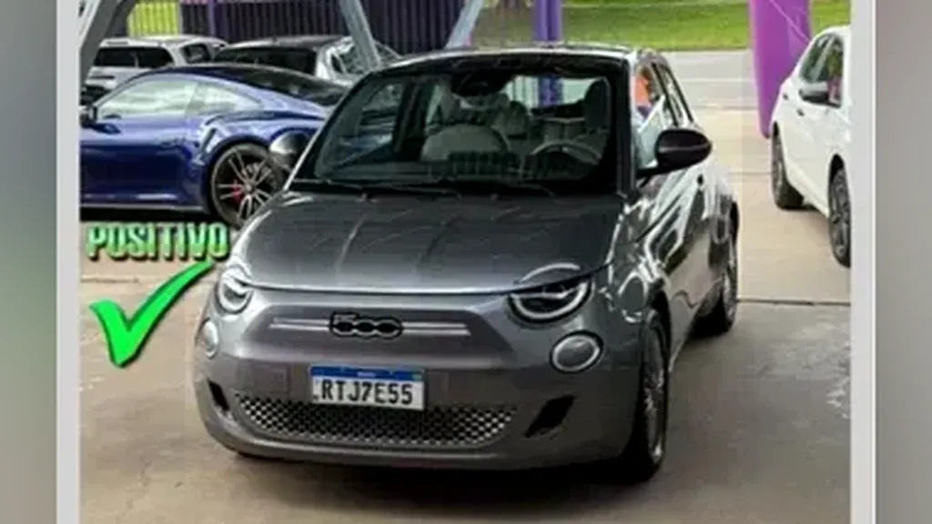 Foto de um fiat 500e