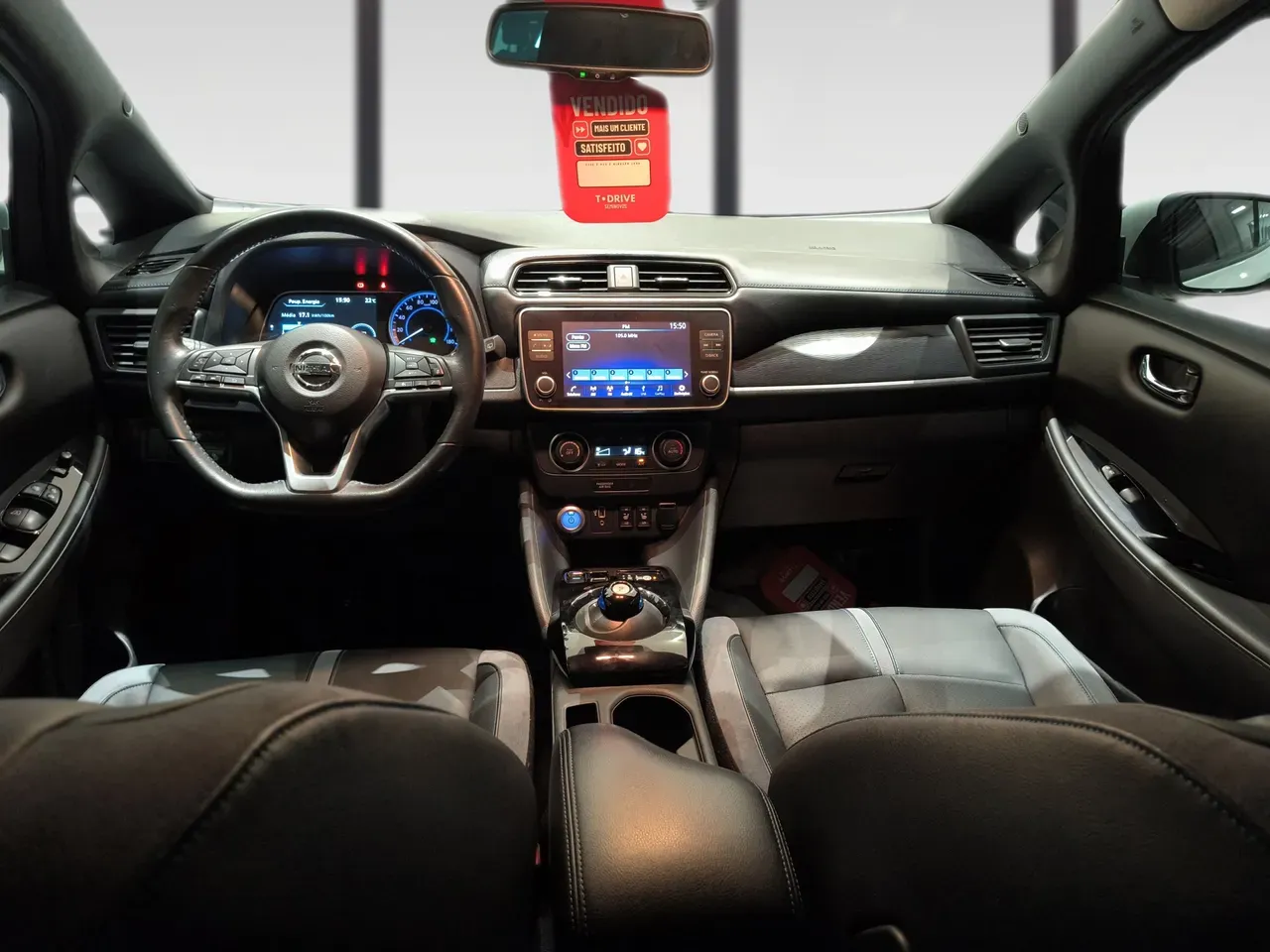 Nissan Leaf - Imagem 10