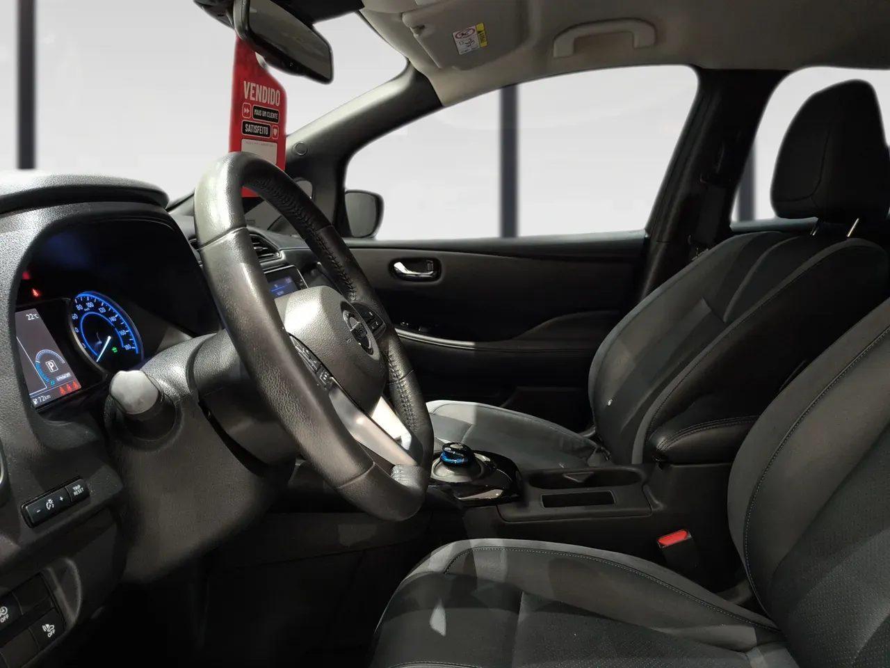 Nissan Leaf - Imagem 7