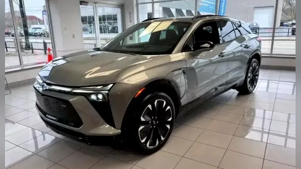Foto de um chevrolet blazer ev
