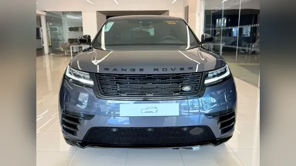 Foto de um land rover range rover velar plug-in hybrid