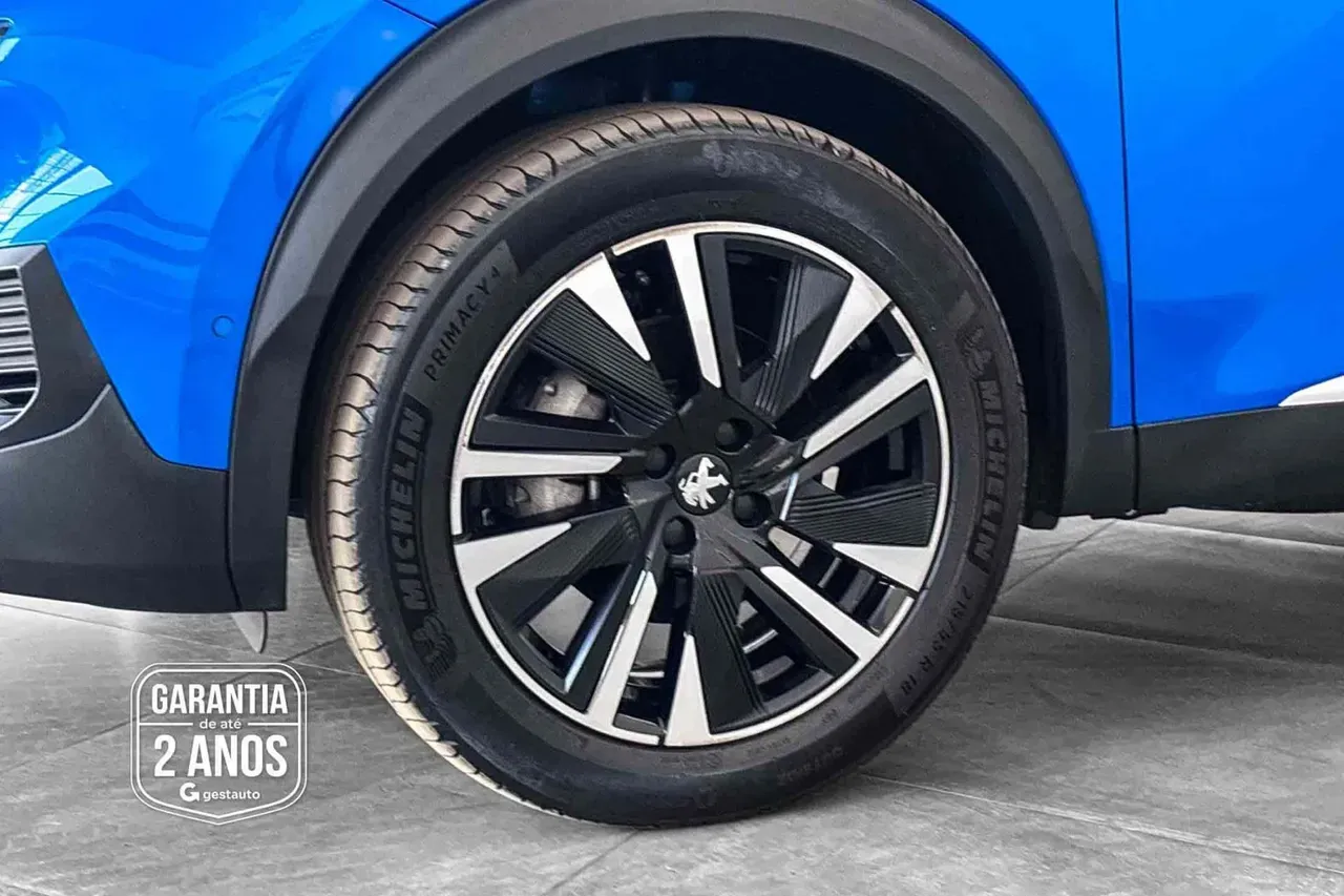 Peugeot E-2008 - Imagem 6