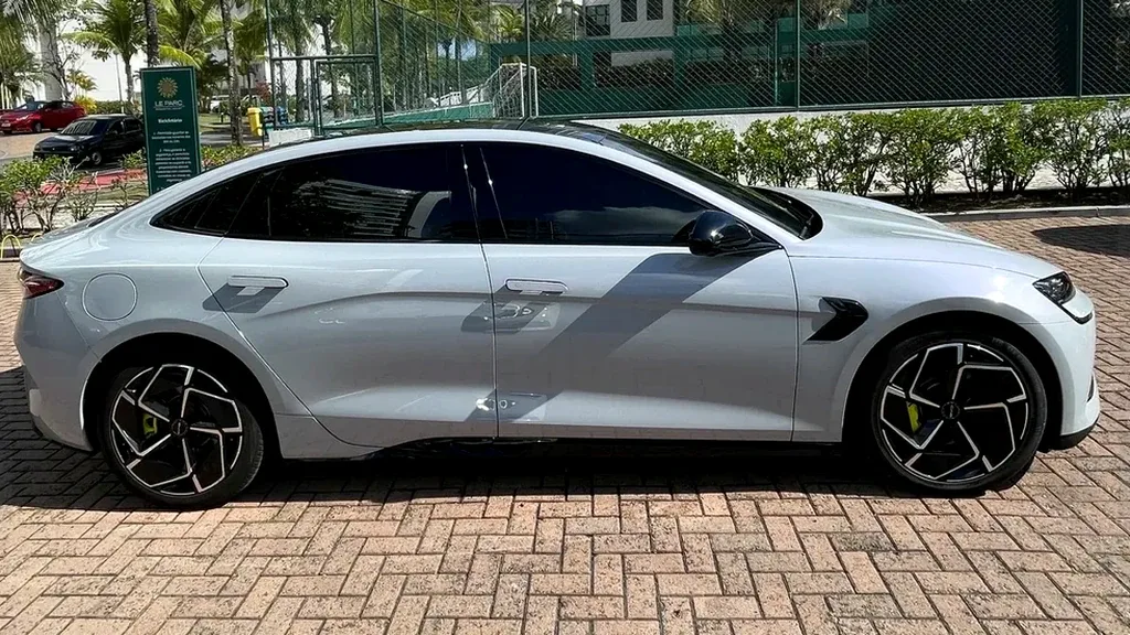 BYD Seal - Imagem 15