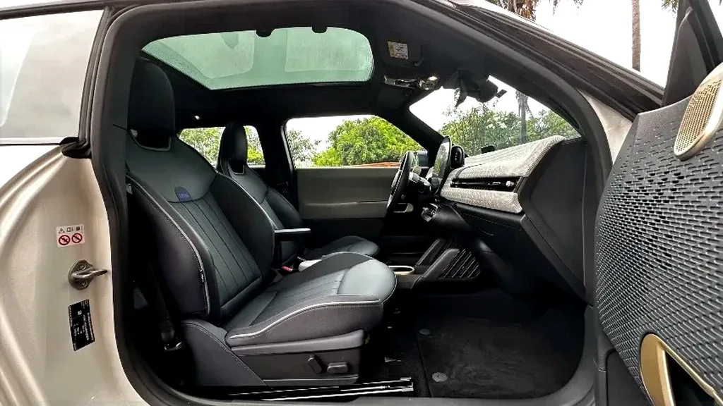 Mini Cooper SE - Imagem 10