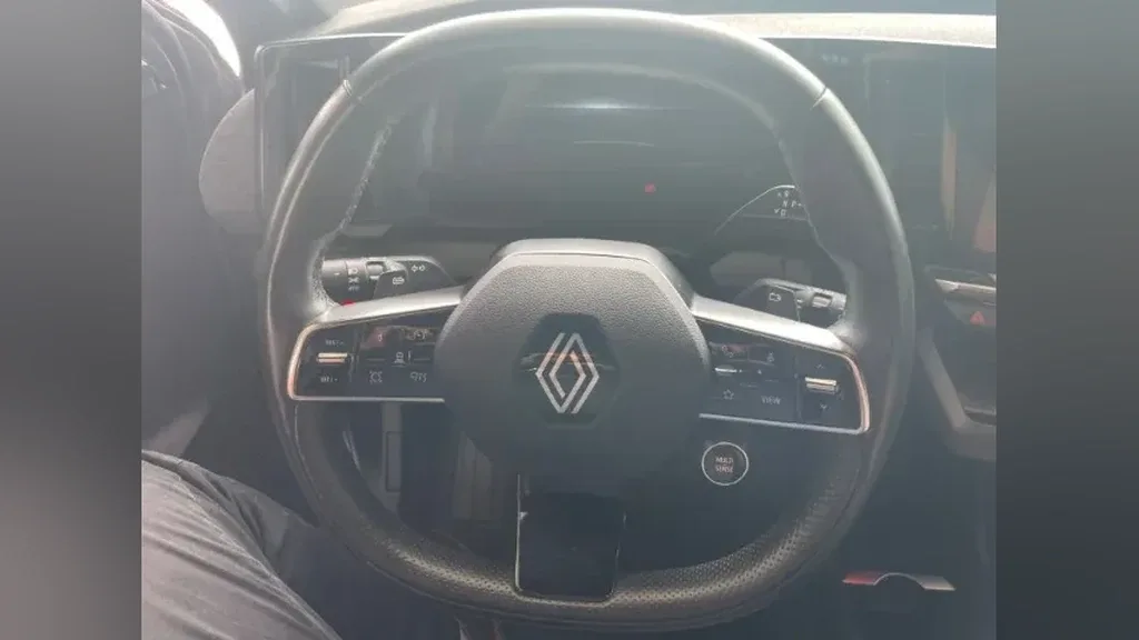 Renault Megane E-tech Electric - Imagem 10