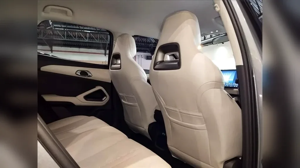 BYD Yuan Pro - Imagem 16