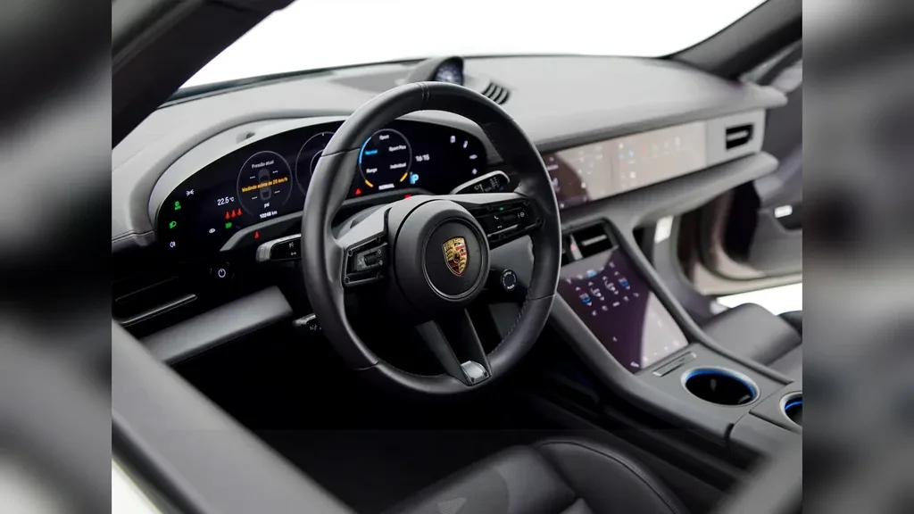 Porsche Taycan - Imagem 9