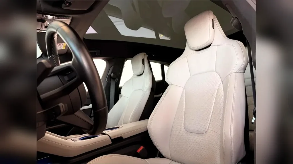 Porsche Taycan - Imagem 6