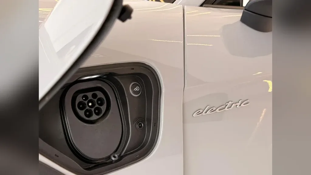 Porsche Taycan - Imagem 19