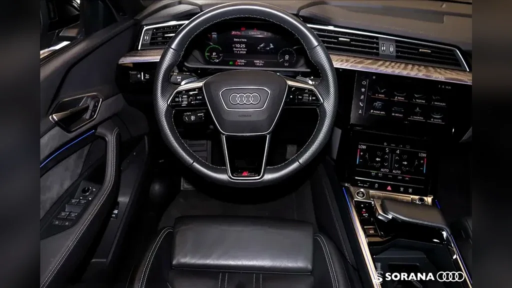 Audi E-tron Sportback - Imagem 13