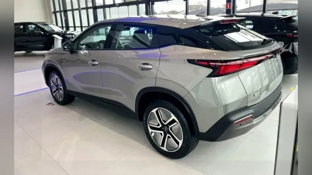 Omoda E5 - Imagem 19