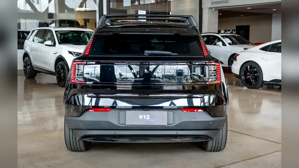 Volvo EX30 - Imagem 4