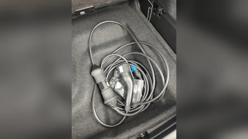 Volvo XC40 Recharge - Imagem 18