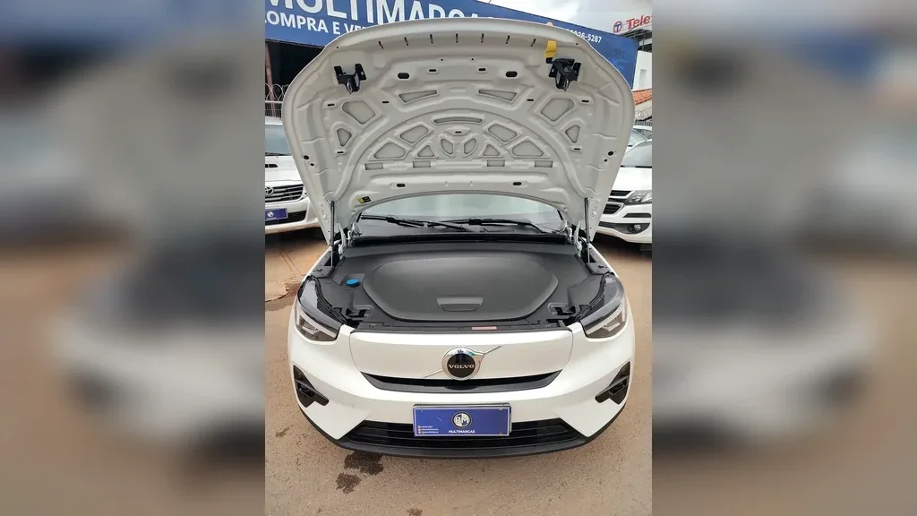 Volvo XC40 Recharge - Imagem 19