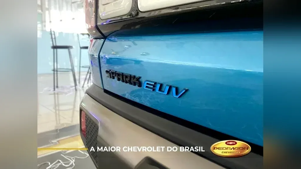 Chevrolet Spark Euv - Imagem 13