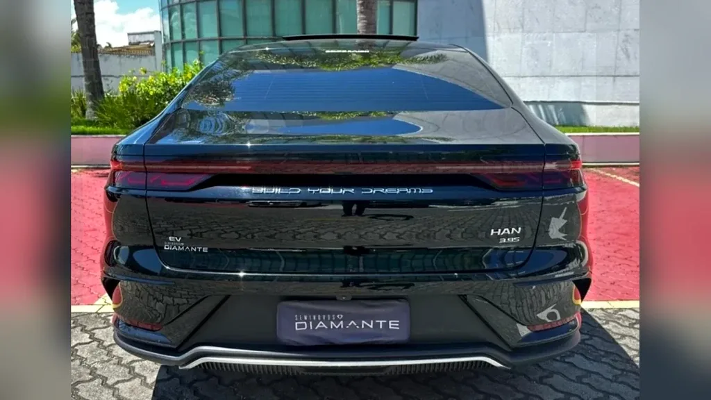 BYD Han - Imagem 5