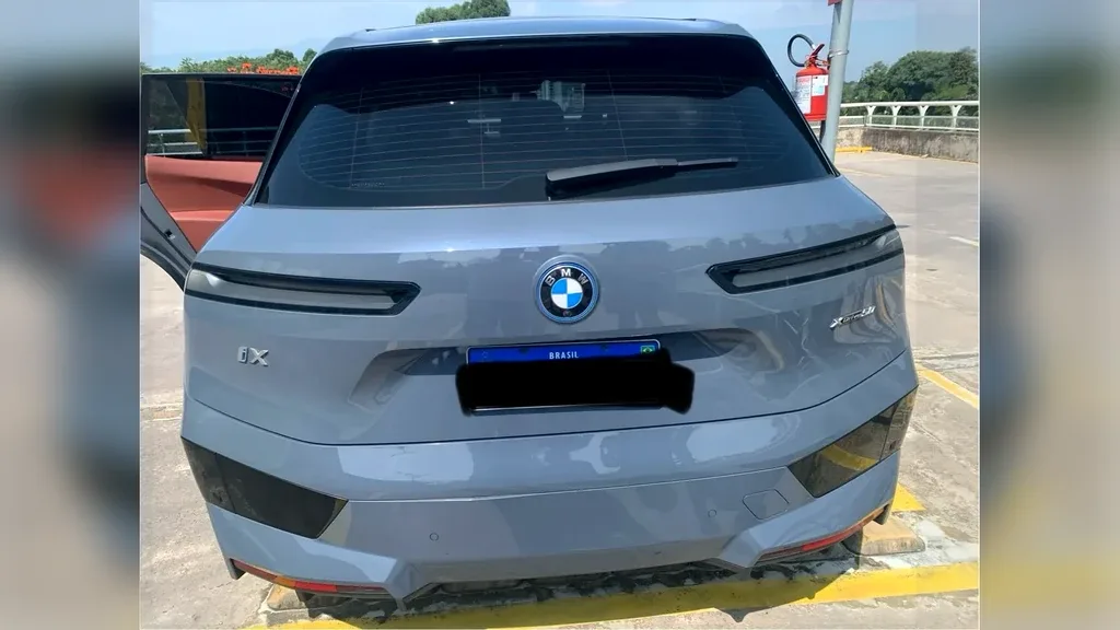 BMW Ix - Imagem 5
