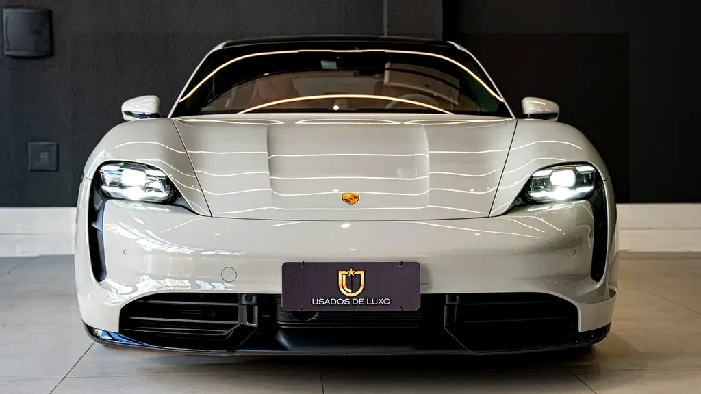 Porsche Taycan - Imagem 2