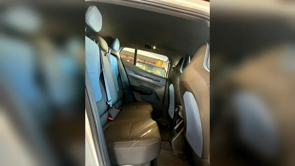 Volvo EX30 - Imagem 17