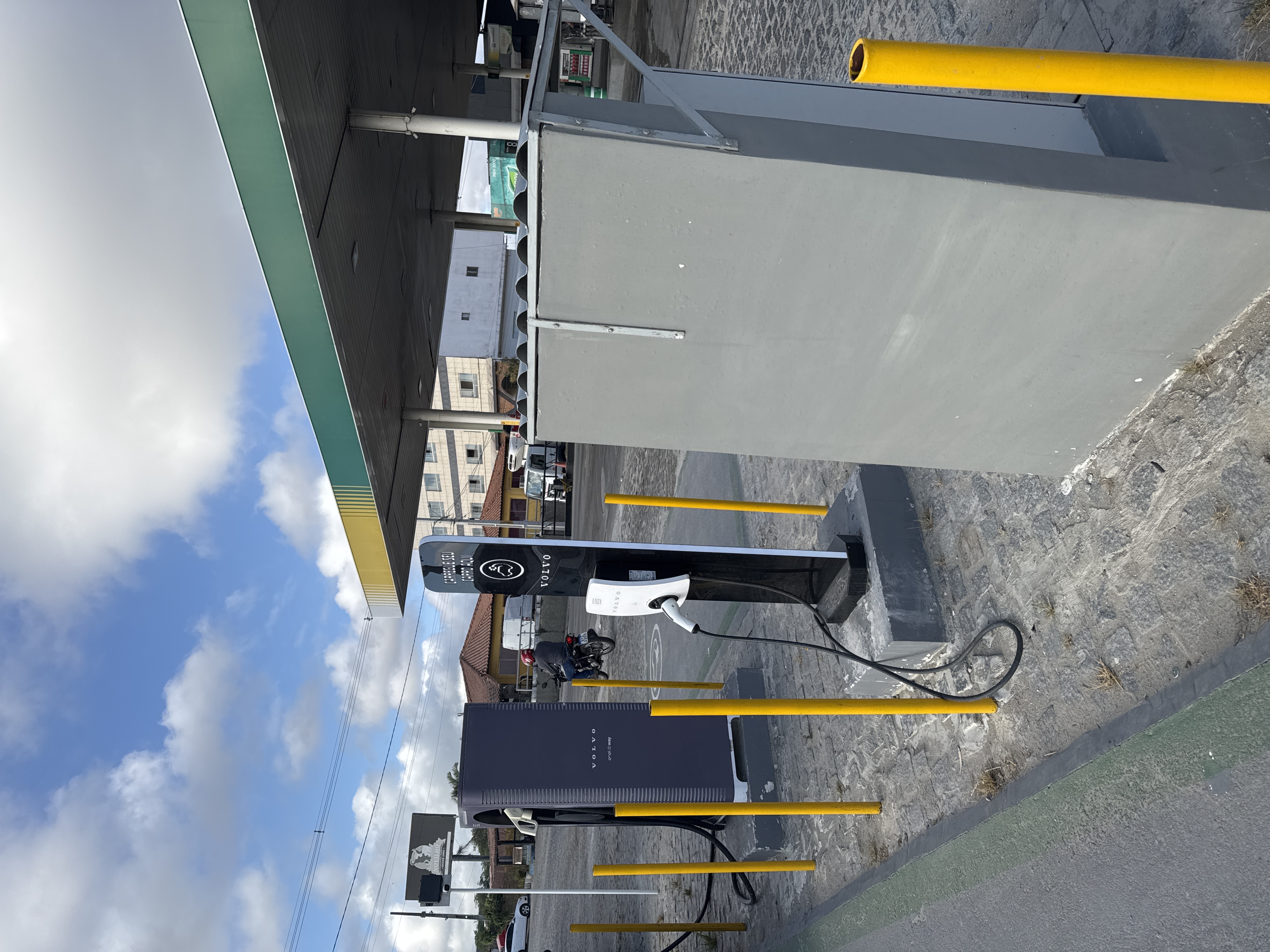 Foto 3 da estação Volvo - Posto Ceaka
