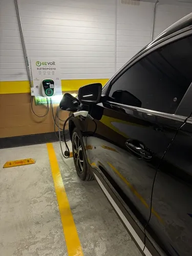 Foto 1 da estação Faria Lima Plaza