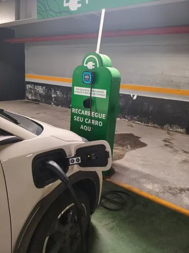 Foto 2 da estação Assai Benfica