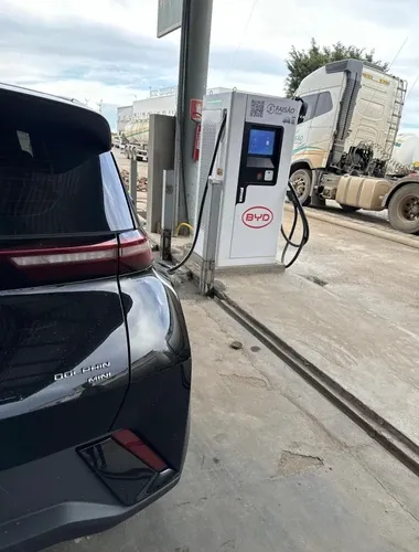 Foto 3 da estação Posto JR Faisão